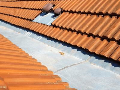 About Roof Repair Experts Corona Del Mar, CA